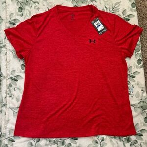 Under Armour Women's Tech Twist V-Neck Short Sleeve T-Shirt Red XL NWT